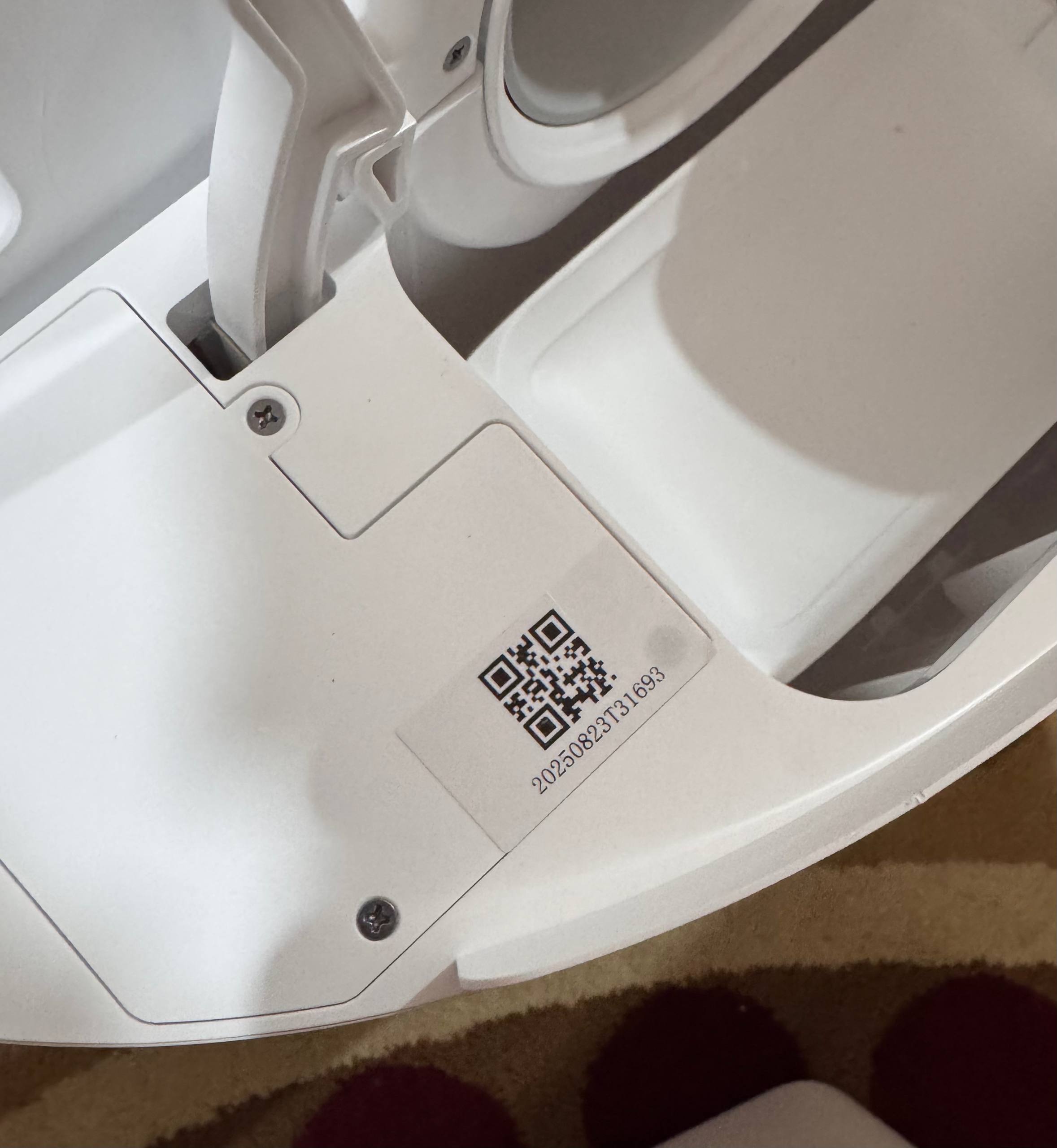 File:PETKIT Pura Max 2 device serial number.jpg