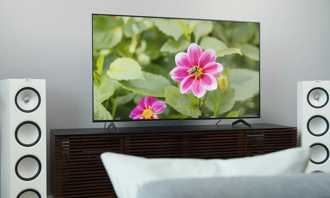 File:Sony X900H.png