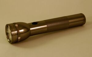 CRW-falsepos-maglite-flashlight.jpg